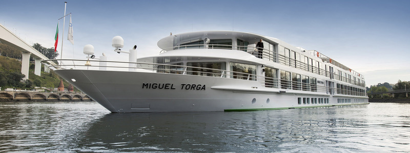 Porto, the Douro valley (Portugal) and Salamanca (Spain)  (port-to-port cruise)