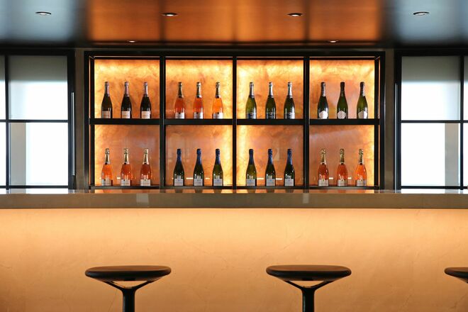 Lumière Restaurant & Champagne Bar