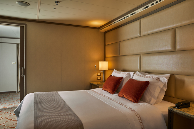Silver Suite
