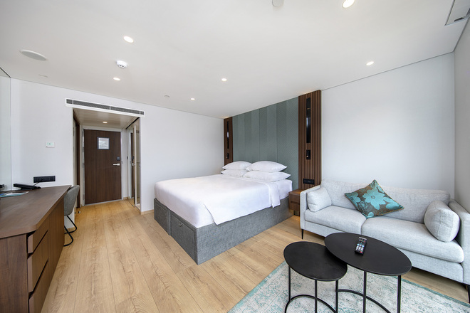 Emerald Panorama Balcony Suite