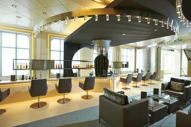 Piano Bar