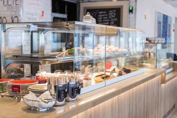 Hurtigruten - MS Nordnorge - Multe Bakery.jpg