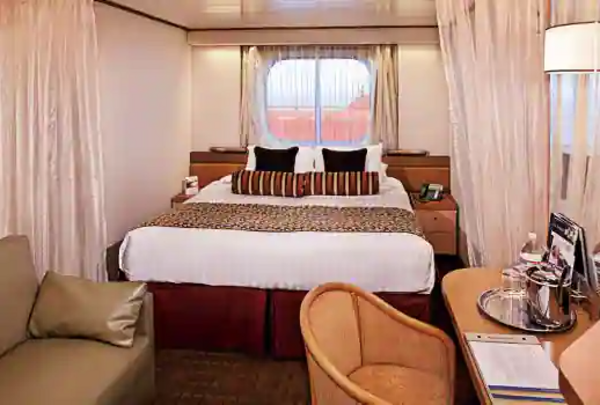 Holland America Volendam Ocean View 3.png