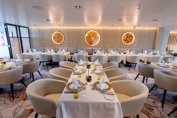 The Swan Dining Room
