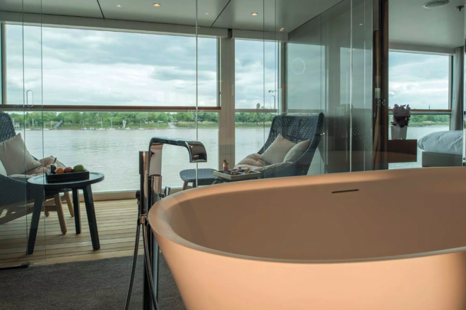 Royal Owner's Suite