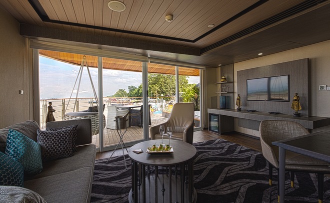 Royal Panorama Suite