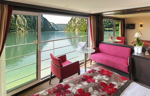 Avalon Waterways Artistry II Panorama Suite 3.jpg