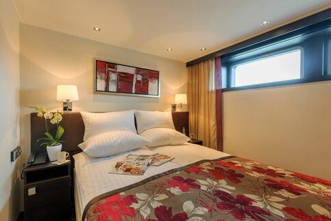 Avalon Waterways Artistry II Deluxe Stateroom 1.jpeg