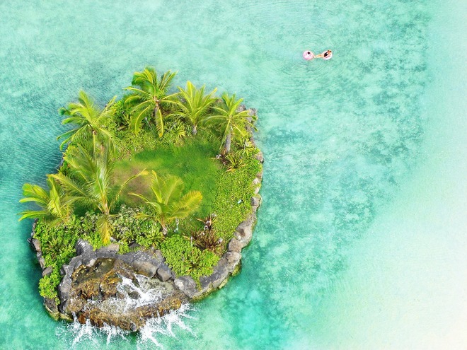 17-Day Tahiti, Hawaii & South Pacific Crossing