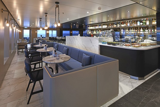 Azure Bar & Café