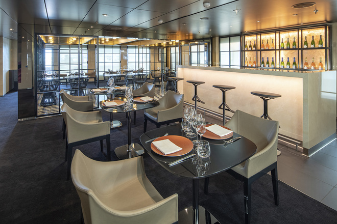 Lumière Restaurant & Champagne Bar