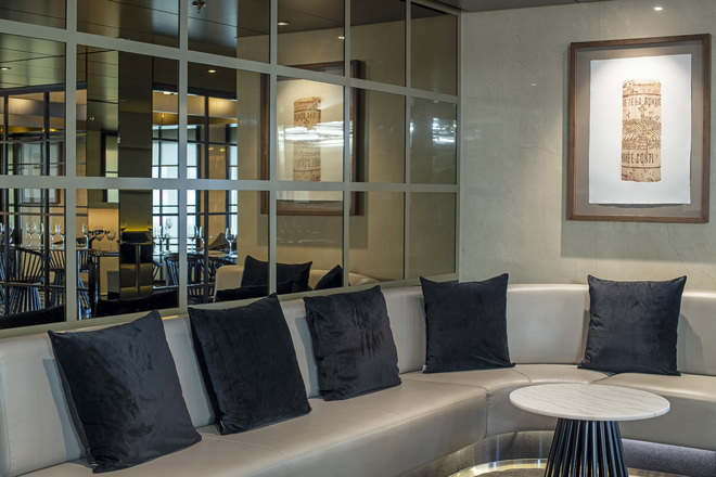 Lumière Restaurant & Champagne Bar