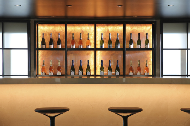 Lumière Champagne Bar