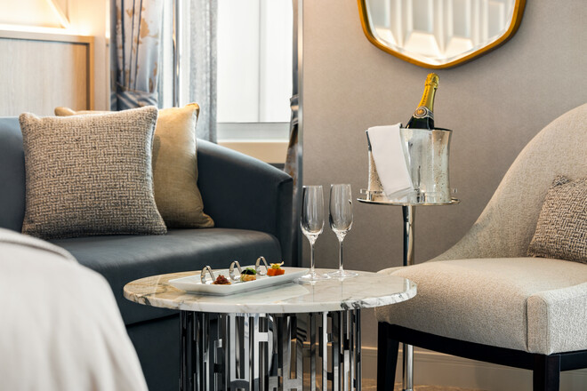 Penthouse Suite