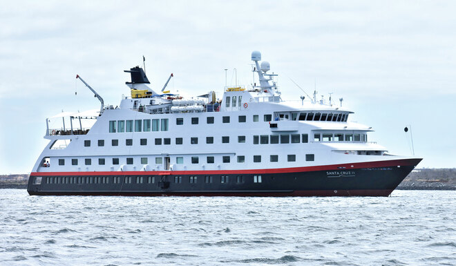 Small Ship Cruising