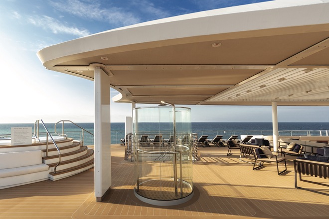 Upper Deck