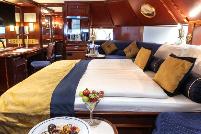 Owner's Cabin