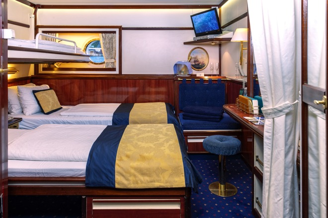 Category 4 - Outside Cabins