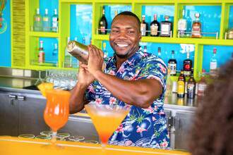 RCI Star of the Seas - The Lime and Coconut®, Credit. Royal Caribbean International.jpg
