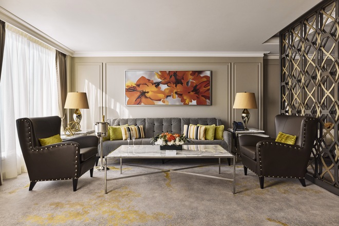 Penthouse Suite