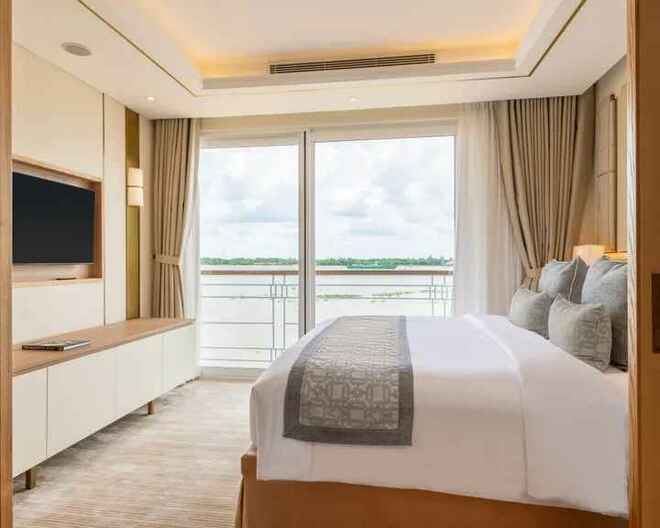 Explorer Suite
