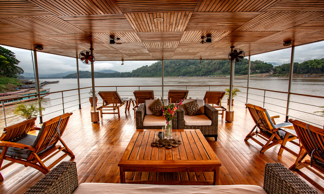 Open Air Lounge & Bar