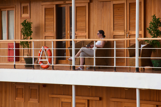 Upper Deck