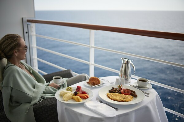 Oceania Cruises - In-Room Dining.jpg