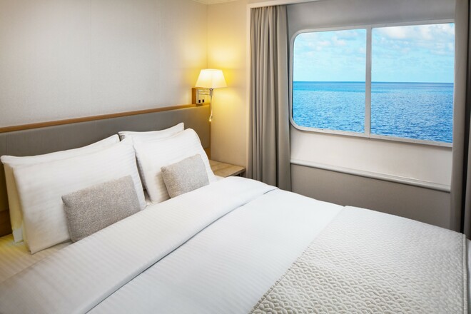 Yacht Club Stateroom – Deck 3 & 4