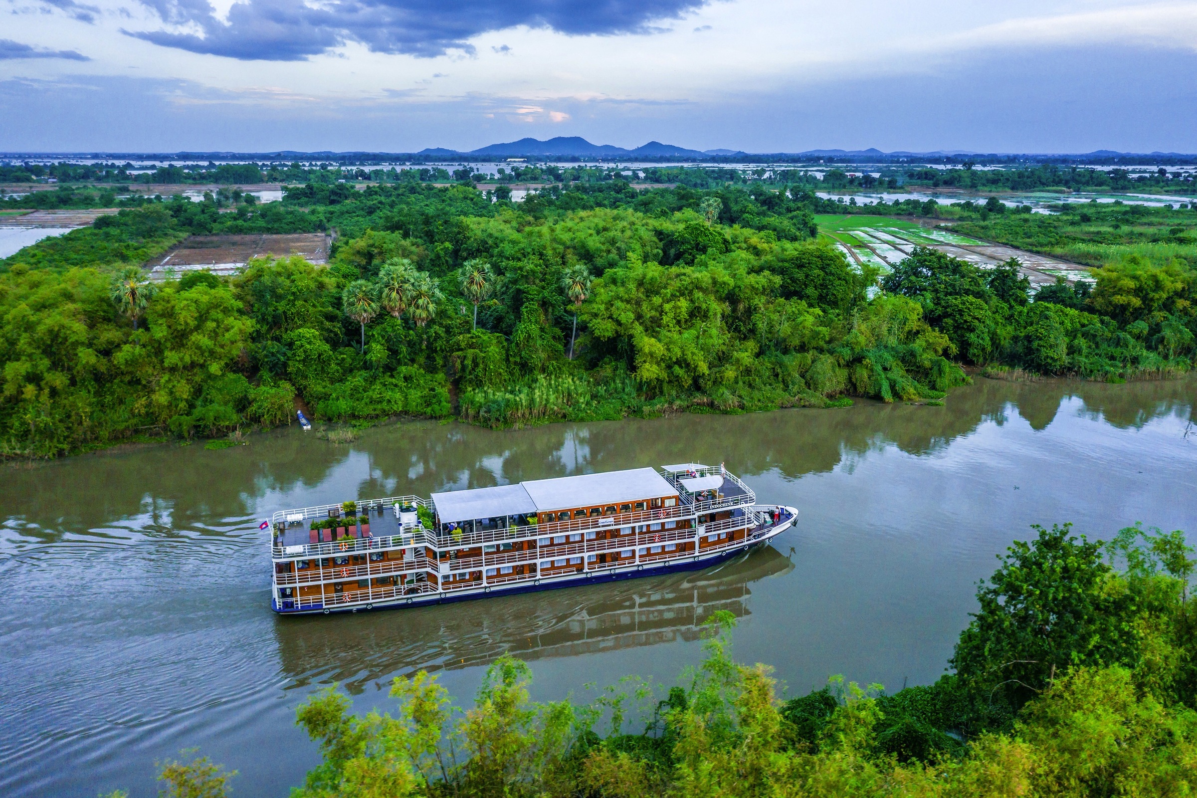 From the Mekong Delta to Siem Reap (port-to-port cruise)