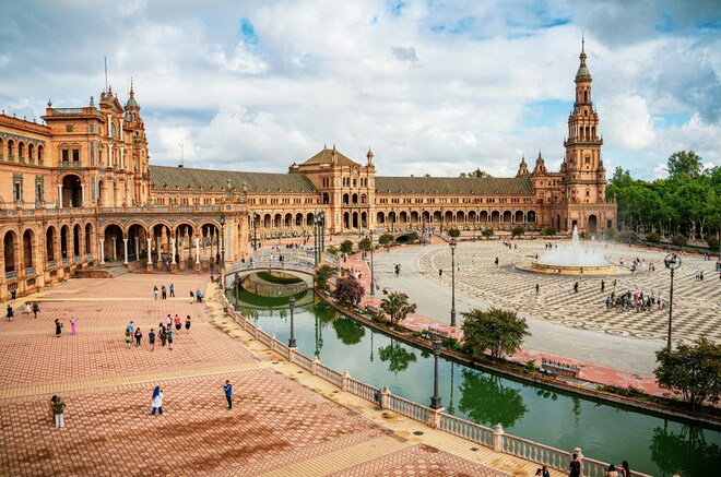 European Rivers: Seven Rivers With Architectural History
