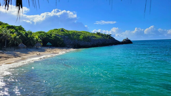 21-Day Eastern & Western Caribbean Holiday: Belize & Mexico
