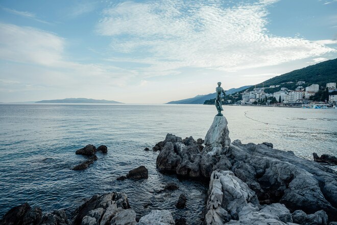 Jewels of Slovenia with Croatian Island Discovery