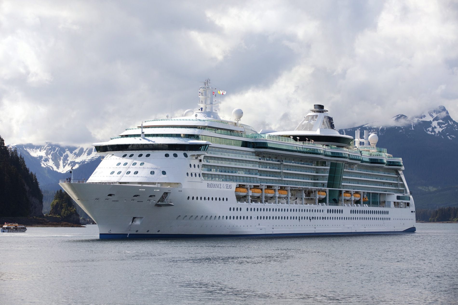 A photo of the Radiance of the Seas cruise ship