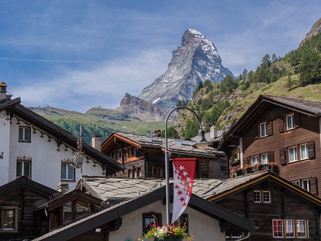 Rhine Cruise to Switzerland with Glacier Express Extension