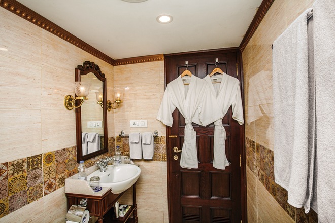 Signature Suite