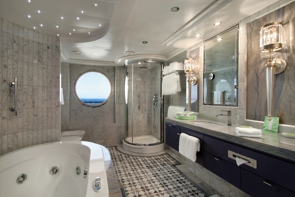 Oceania Cruises, O-Class, Vista Suite, Bathroom.jpg