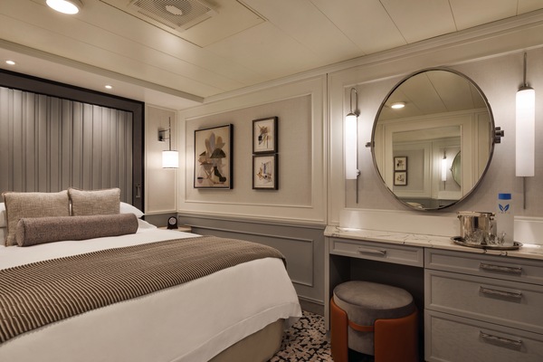 Oceania Cruises, O-Class, Inside Stateroom, Bedroom.jpg