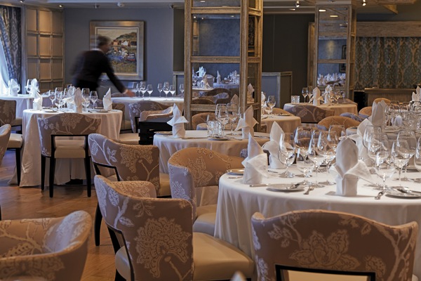 Oceania Cruises, O-Class, Jacques, Dining Room 1.jpg