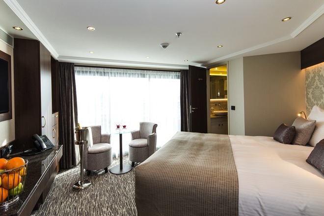 Superior Suites