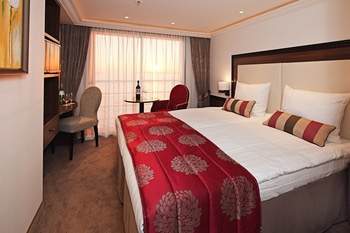 Standard Cabin (Hamlet & Othello Decks)