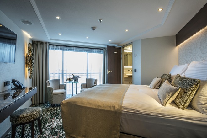 Superior Suites
