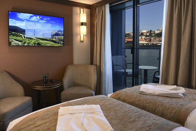 Superior Balcony Suites