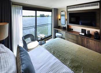 Standard Cabin - The Diamond (Upper) Deck