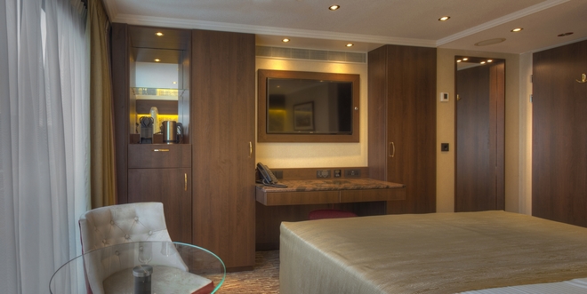 Standard Suite (Diamond Deck)