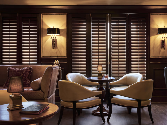Avenue Saloon