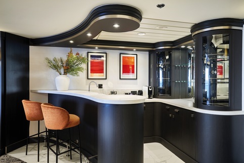 Marella Cruises, Discovery 2, Royal Suite 3.jpg