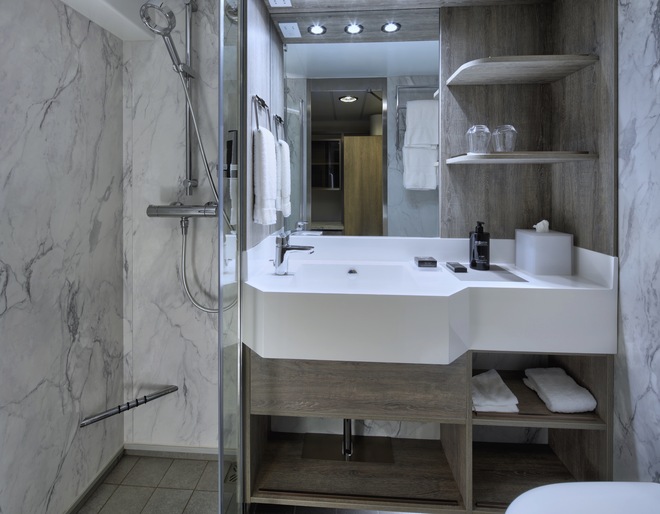 Prime AquaClass® Stateroom