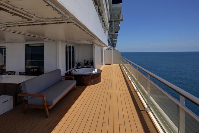 Penthouse Suite
