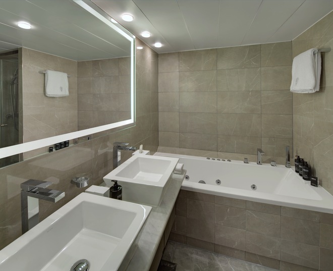 Royal Suite